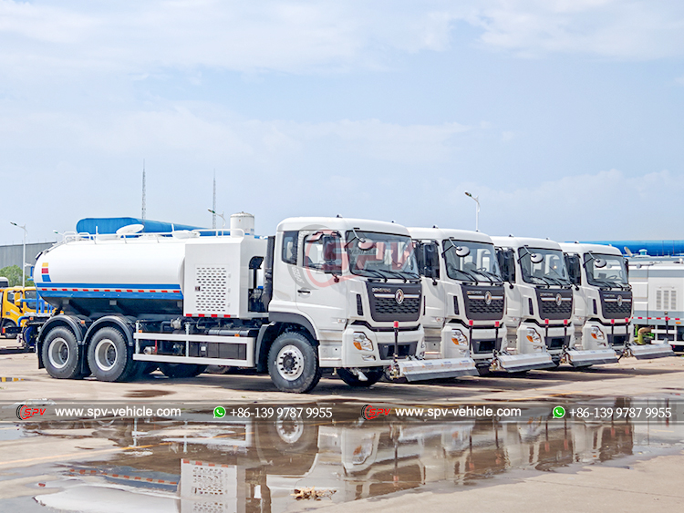 6X4 High Pressure Jetting Trucks - Front Right Side